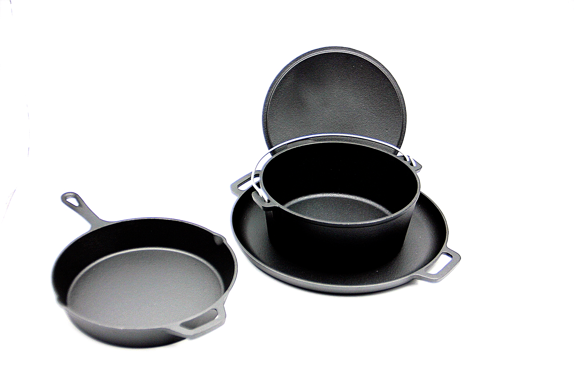 Черный прочный набор посуды из чугуна для кемпинга на открытом воздухе